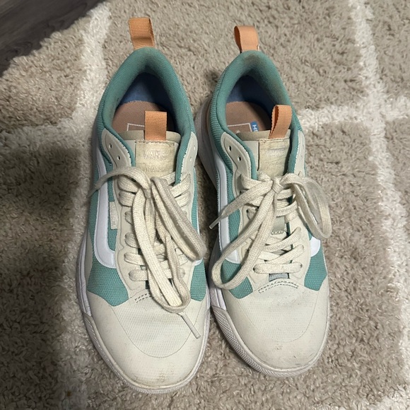 Vans Ultrarange EXO. Women’s 8- Men’s 6.5. - Picture 2 of 4